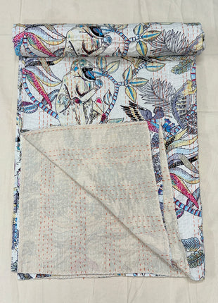 Monkey Shoulder Handstitched Kantha Gudari (Size: 90x108 inches): Peace White
