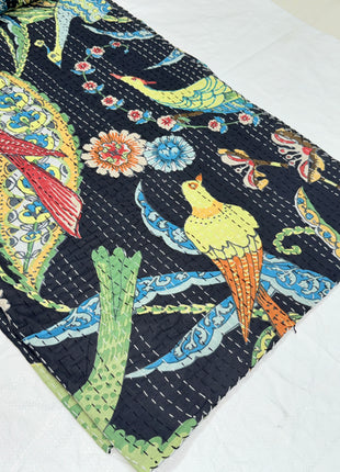 Handstitched kantha Bedcover (size: 90X108 Inches): Morni