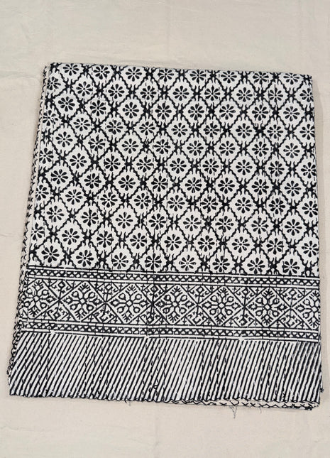 Floral Handblock Hand-Stitch kantha Gudari Bedcover (Size: 90*108 inches); Geometric Petals