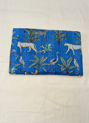 Jungle safari Hand stitch kantha (size: 90x108 Inches): Aasmani Neela