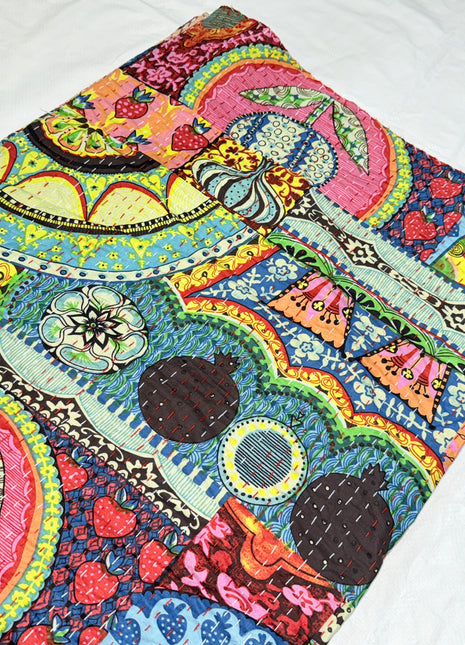 Print-Patch Handstitched kantha Gudari (size :90x 108 Inches): Panama