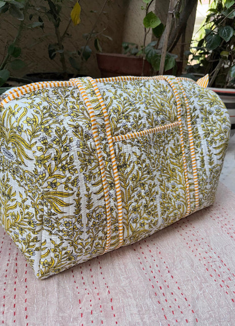 Temple Floral Lifestyle Duffle