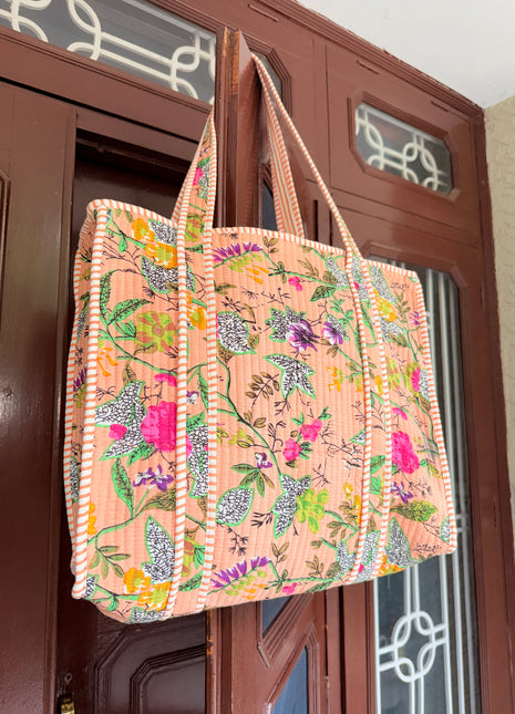 Peach Floral Paradise Zipper tote