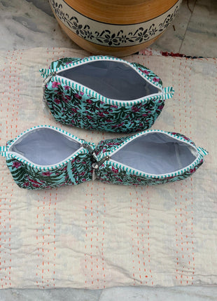 Floral Temple Quilted 3-Piece Washbag Set