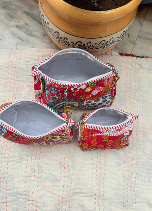 Irish paisley Quilted 3-Piece Washbag Set
