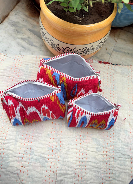 Ikkat Quilted 3-Piece washbag set