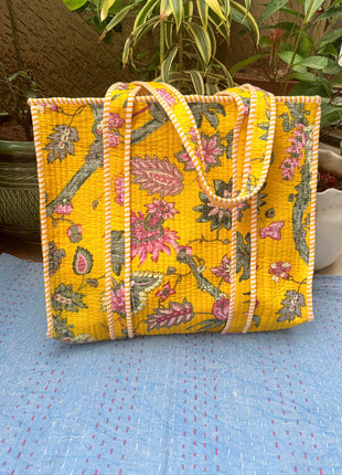 Blossom Floral Zip Tote