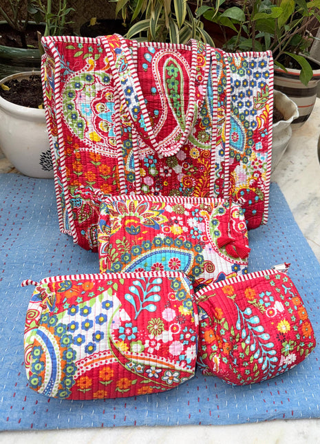 Crimsone Irish Paisley Matching Tote and 3-Piece washbag Set