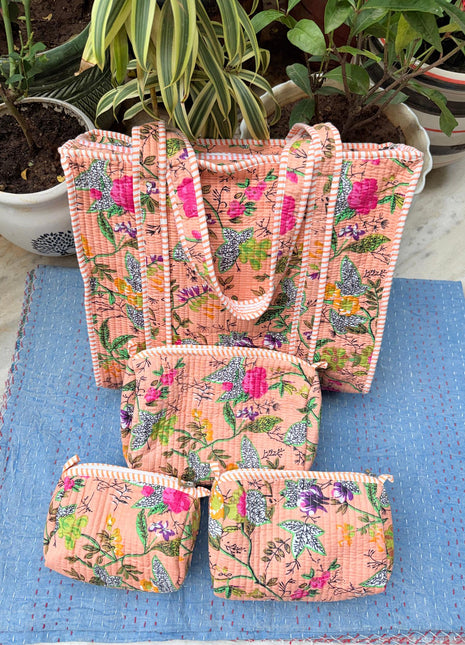 Peaches Abstract Matching Tote and 3-piece Washbag Set